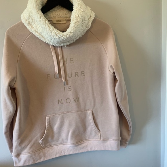 liquid x Tops - Sweatshirt / Sherpa Lined Cowl Neck / Dusty Pink